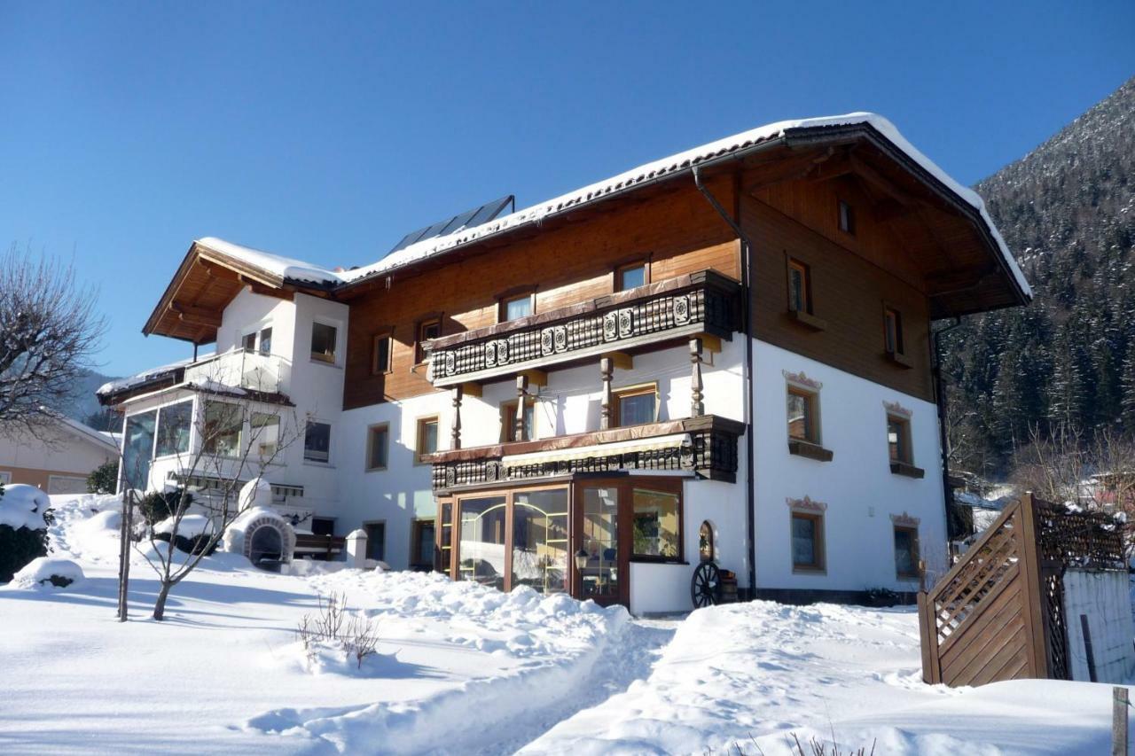 فندق ويسنغفي  Landhaus Mayr المظهر الخارجي الصورة